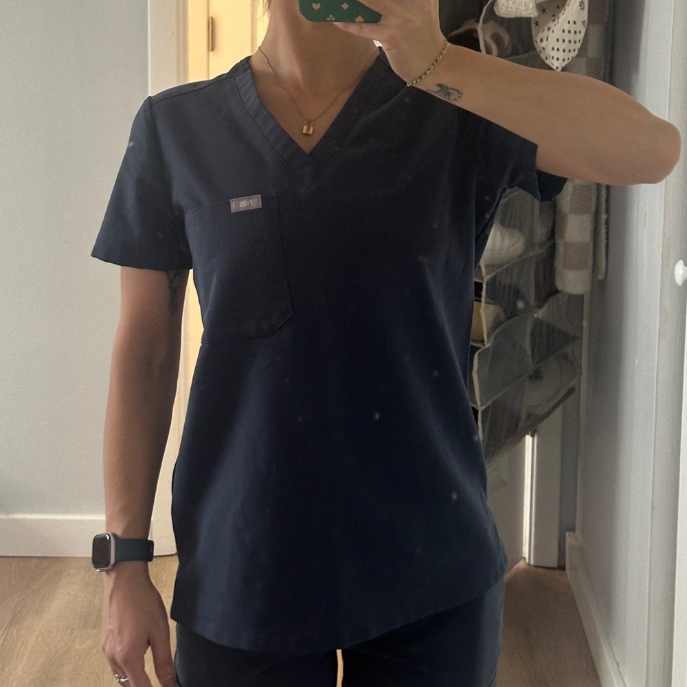 FIGS Scrub Top